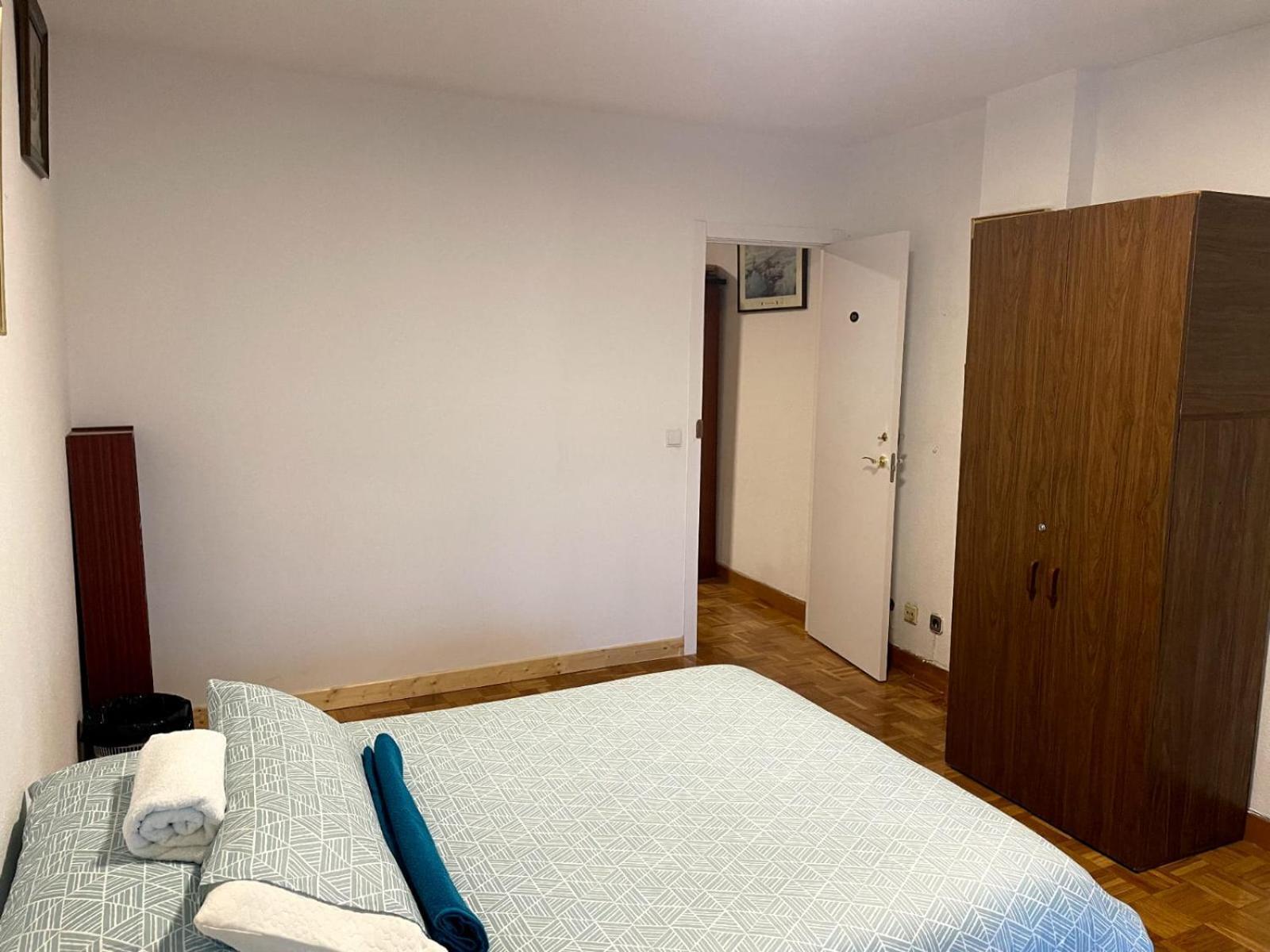 Private Rooms Madrid Atocha Exterior foto